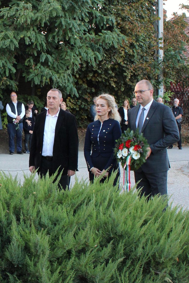 A hazáért ma élni kell